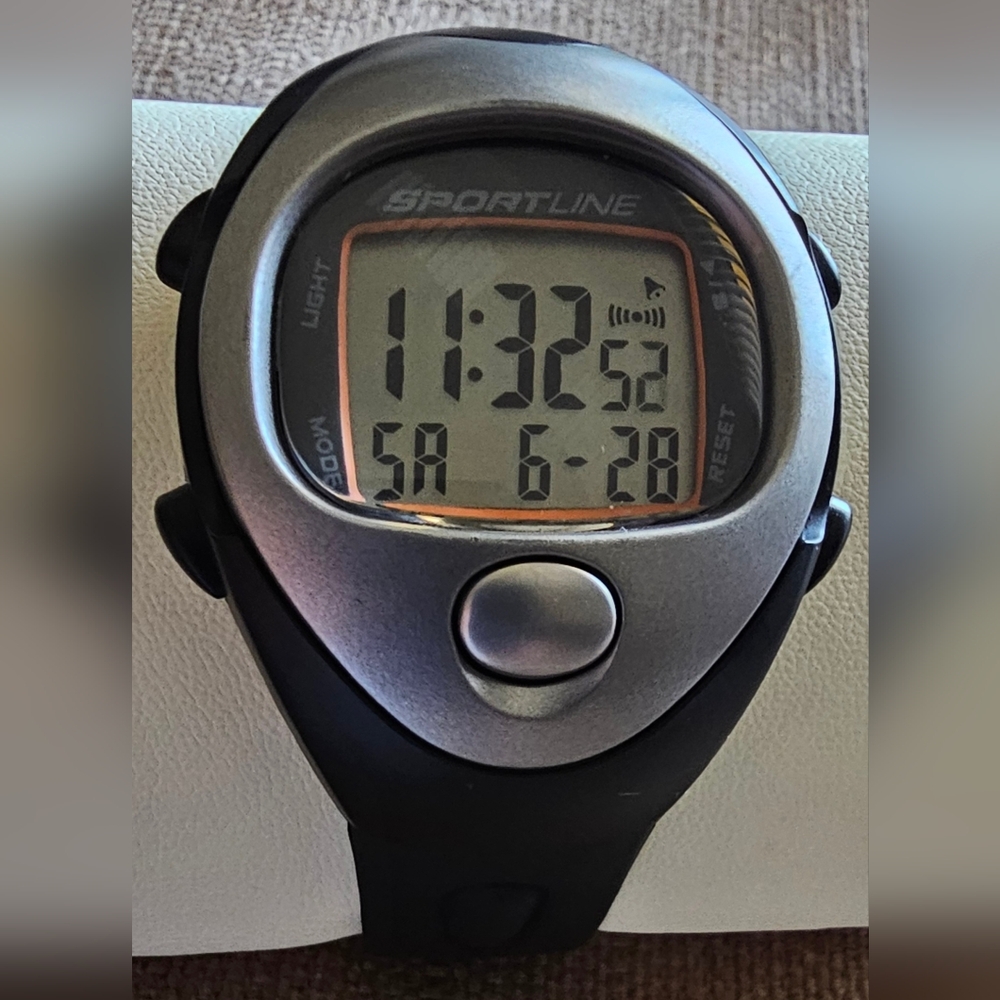 Sportline digital watch day date water resistant Unisex Works